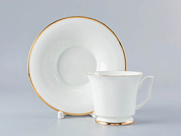 Чашка с блюдцем чайная 210 мл форма Юлия рисунок Золотая лента арт. 81.23998.00.1, 