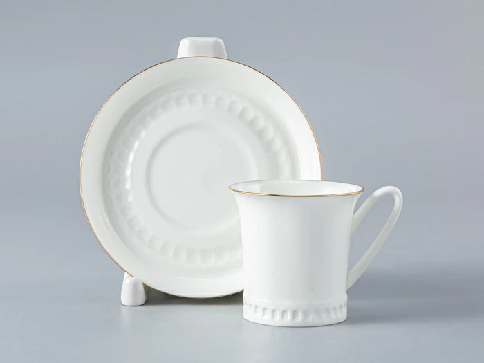 Чашка с блюдцем кофейная 68 мл.,  форма Вертикаль, рисунок Золотая отводка арт. 81.15713.00.1, 