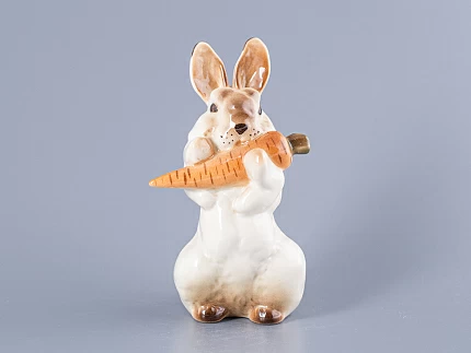 Скульптура Заяц с морковкой № 1 арт. 82.01962.00.1