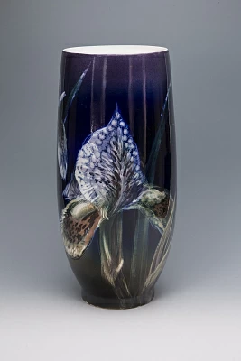 Ваза декоративная Карелия Ирис Камилы арт. 40.00768.00.1