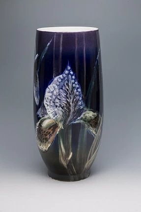 Ваза декоративная Карелия Ирис Камилы арт. 40.00768.00.1