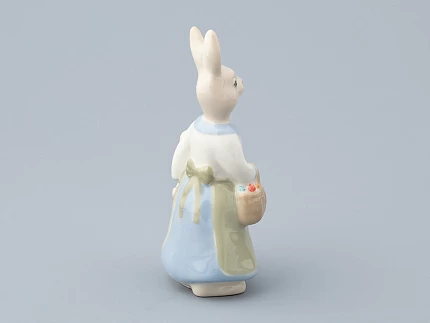 Скульптура Зайчиха-мама, рисунок Мария, арт. 82.46448.00.1 Скульптура Зайчиха-мама, рисунок Мария, арт. 82.46448.00.1