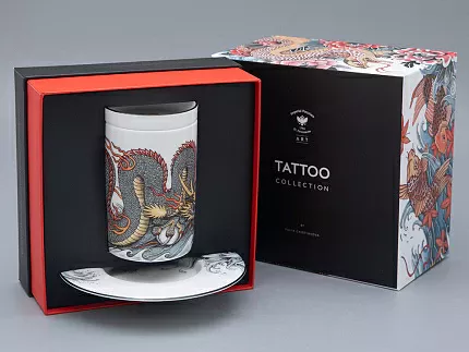 Бокал с крышкой и блюдцем в подарочной упаковке, форма top. рисунок TATTOO Dragon арт. 81.31627.00.1