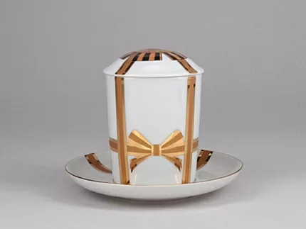 Бокал с блюдцем и с крышкой форма Снежное утро рисунок Подарок арт. 81.19995.00.1