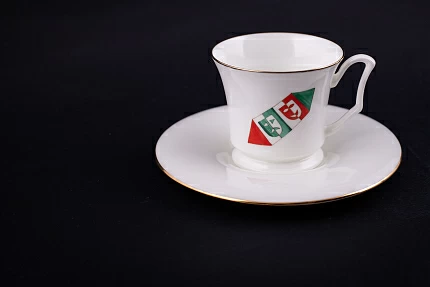 Чашка с блюдцем кофейная, рисунок Конфета Маска, форма Юлия, арт 61.21054.00.1