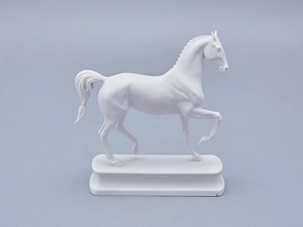 Скульптура в подарочной упаковке, форма Конь Липицциан, рисунок Белый арт. 81.18630.00.1