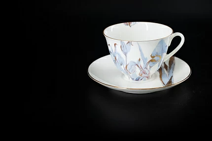 Чашка с блюдцем Любимые Цветы Модерна 4, на форме Весенняя, арт 61.21003.00.1