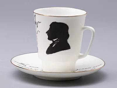 Чашка с блюдцем 165 мл форма Майская рисунок Русские писатели  Гоголь, арт. 81.31156.00.1 Чашка с блюдцем 165 мл форма Майская рисунок Русские писатели  Гоголь, арт. 81.31156.00.1