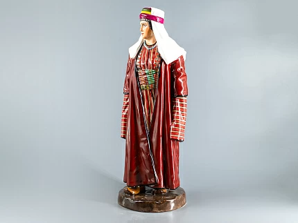 Скульптура Народности России Курдская женщина арт. 82.69850.00.1