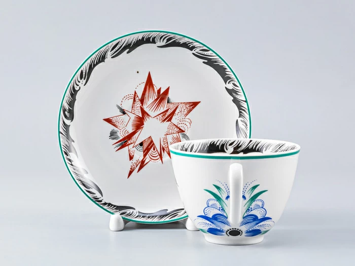 Чашка с блюдцем чайная форма Весенняя рисунок Серп, молот и шестерня, арт. 81.27947.00.1, 