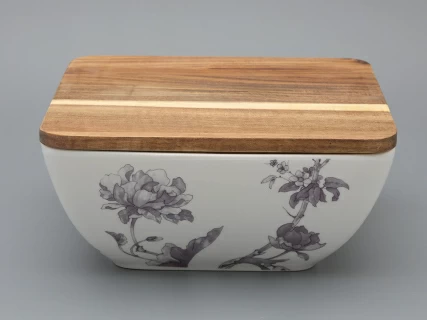 Салатник большого размера с деревянной крышкой форма Стандартная, рисунок Monplaisir Violet в упаковке арт 42.00063.00.1, 