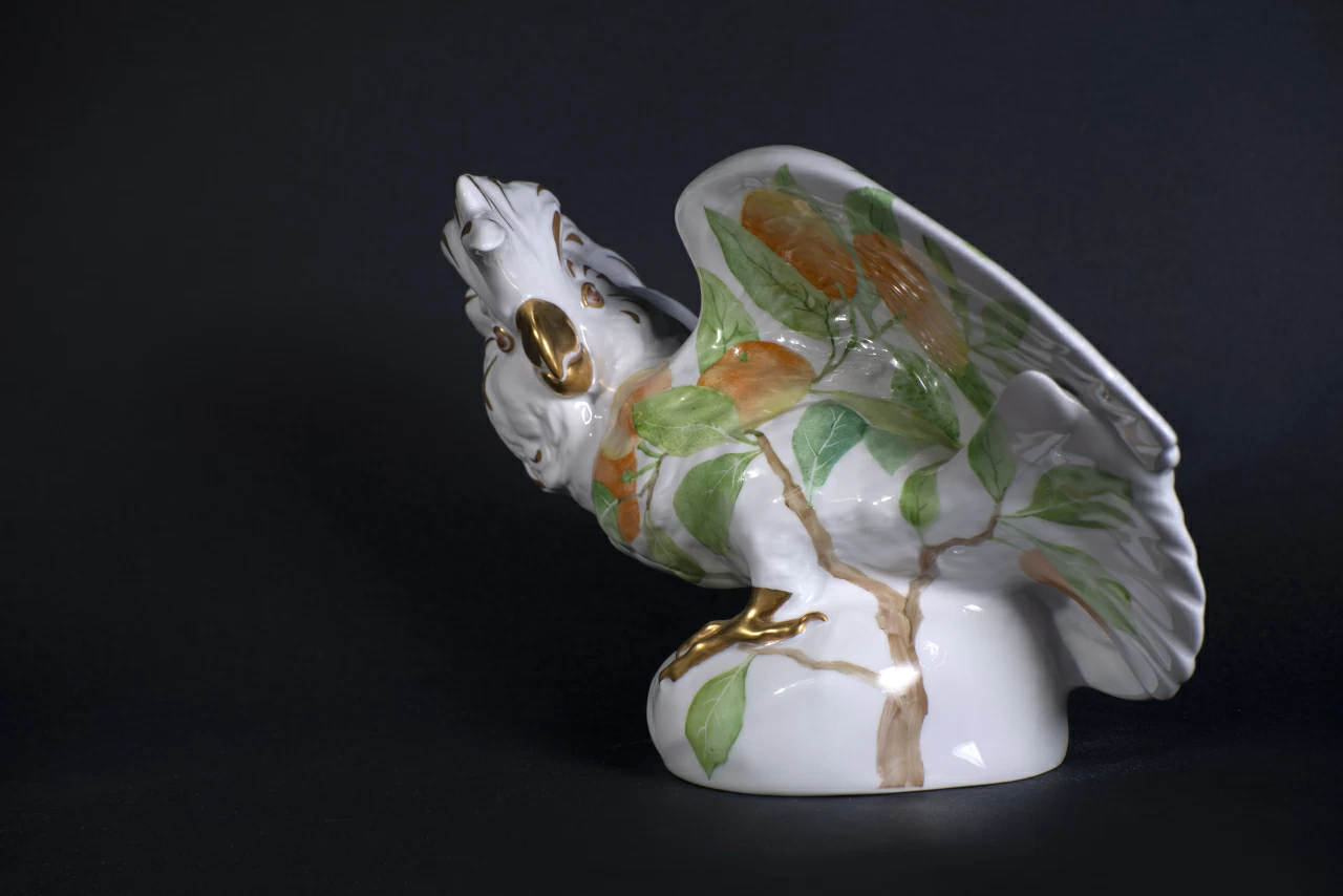 Скульптура Апельсиновый Кен на форме Какаду молуккский, арт 62.14145.00.1, 