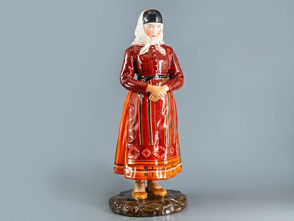 Скульптура Народности России Эстонская женщина арт. 82.69853.00.1