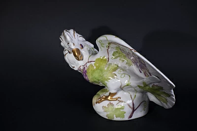 Скульптура Виноградный Джо на форме Какаду молуккский, арт 62.14110.00.1