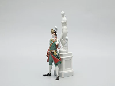 Скульптура Солдат и Венера Петровская Ассамблея арт. 82.51223.00.1 Скульптура Солдат и Венера Петровская Ассамблея арт. 82.51223.00.1