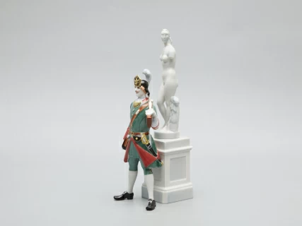 Скульптура Солдат и Венера Петровская Ассамблея арт. 82.51223.00.1, 