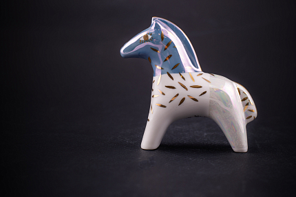 Скульптура на форме Лошадь, Ментоловый лед, арт 62.21210.00.1