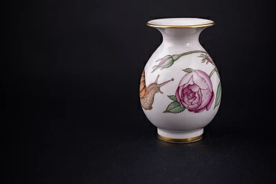 Ваза Улитка и розовый куст, на форме Березка № 6, арт 60.09237.00.1