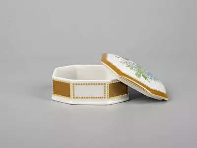 Туалетная коробочка форма Граненая рисунок Люпины арт. 80.59240.00.1