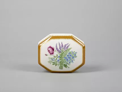 Туалетная коробочка форма Граненая рисунок Люпины арт. 80.59240.00.1