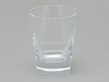 Подарочный набор Кожаный чемодан мини-бар Status коричневый арт. 81.31189.00.1 Подарочный набор Кожаный чемодан мини-бар Status коричневый арт. 81.31189.00.1