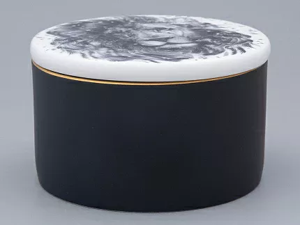 Шкатулка в подарочной упаковке, форма Идиллия, рисунок Тотем. Лев арт. 81.31592.00.1