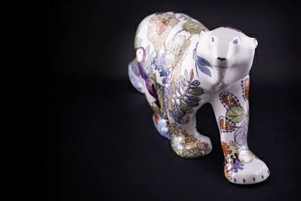 Скульптура Медведь идущий, большой размер, рисунок Цветущая Арктика 2, арт 62.16342.00.1