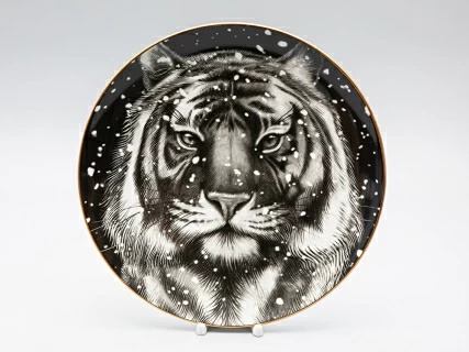 Декоративная тарелка 300 мм в подарочной упаковке, форма Эллипс 2, рисунок Тотем Тигр арт. 81.30083.00.1, 