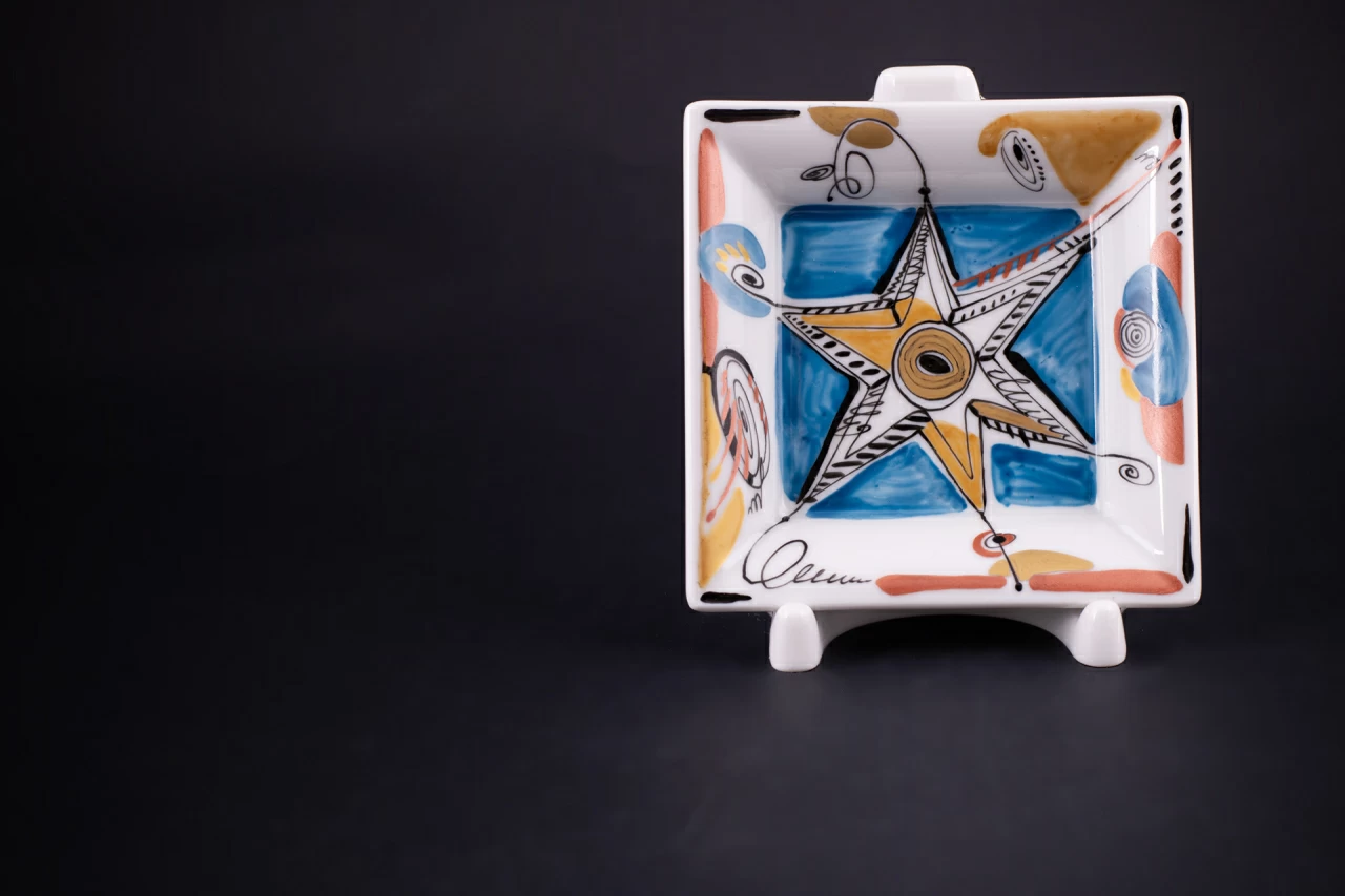 Подставка для мелочи, рисунок Звезда Рождества, форма Европейская, арт 60.06541.00.1, 