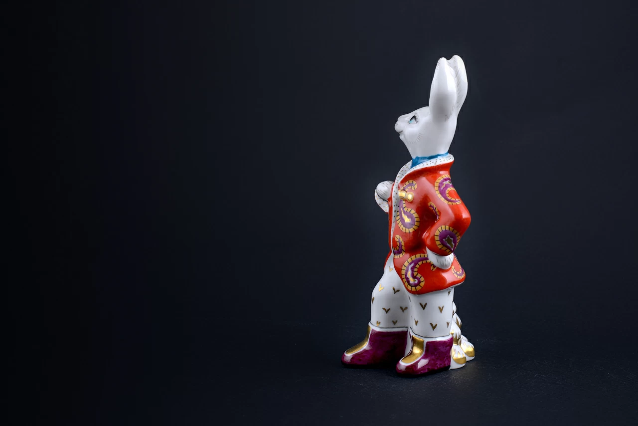 Скульптура Заяц с елкой Франт, арт 62.21240.00.1, 