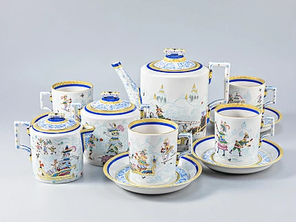 Сервиз чайный форма Гербовая рисунок Зимние забавы, 4 персон 11 предметов, арт. 81.14057.01.1