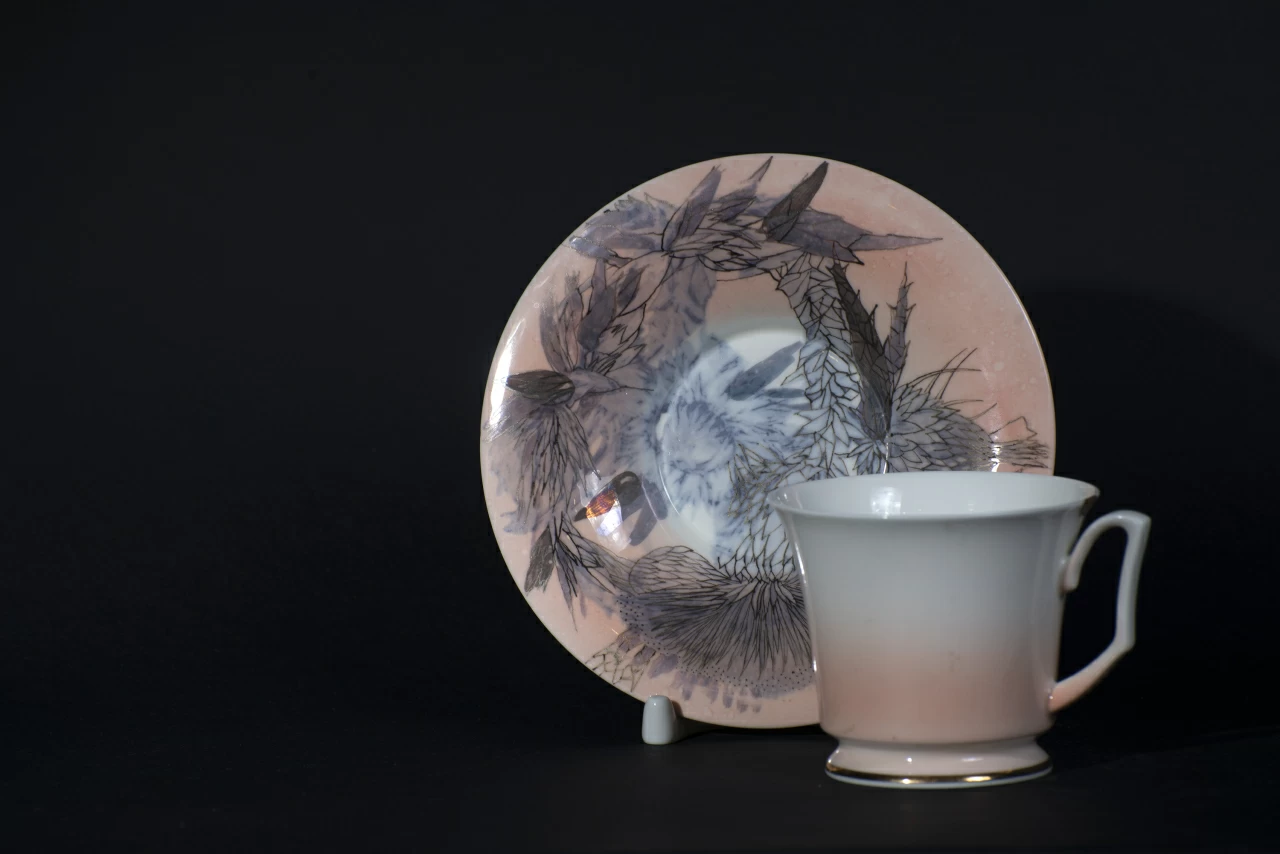 Чашка с блюдцем Татьянин день на форме Юлия, рисунок 1, 