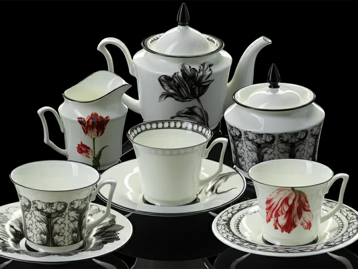 Подарочный набор чашка с блюдцем, форма Юлия рисунок Сысоев. Волшебный сад III арт. 81.30914.00.1, 