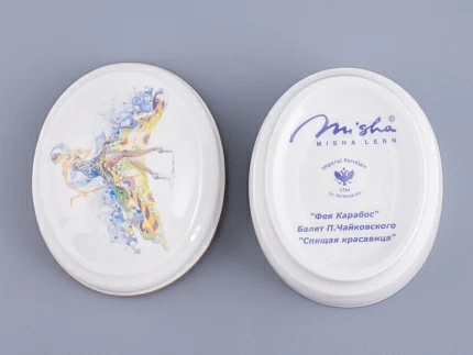 Туалетная коробочка форма Овальная рисунок Фея Карабос арт. 80.86404.00.1 Туалетная коробочка форма Овальная рисунок Фея Карабос арт. 80.86404.00.1