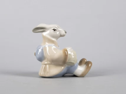 Скульптура форма Заяц с капустой рисунок Забота, арт. 82.43055.00.1, 