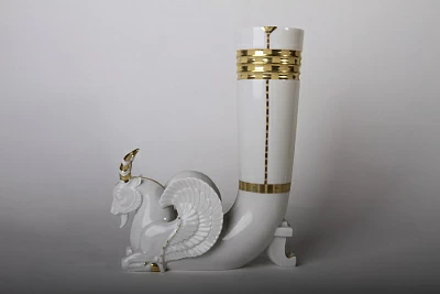 Скульптура Ритон-козерог Золотой арт. 62.07789.00.5 Скульптура Ритон-козерог Золотой арт. 62.07789.00.5