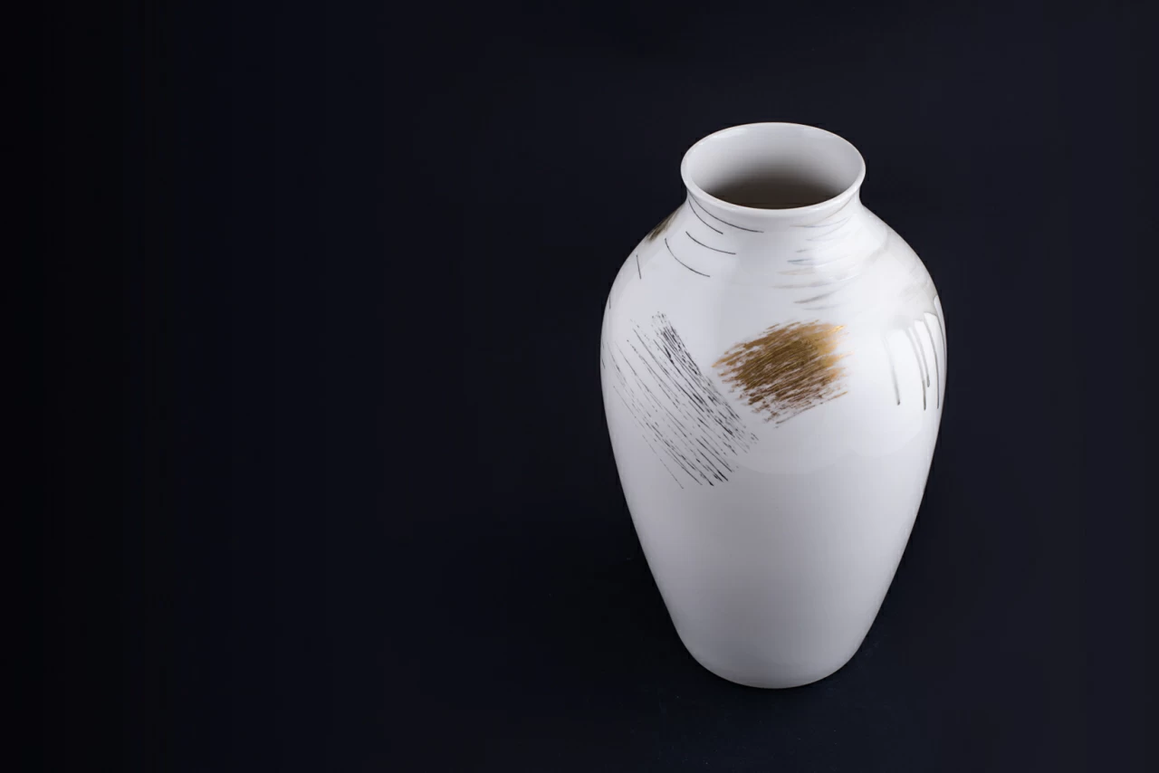 Ваза Февраль на форме Ламповая, арт 60.06443.00.1, 