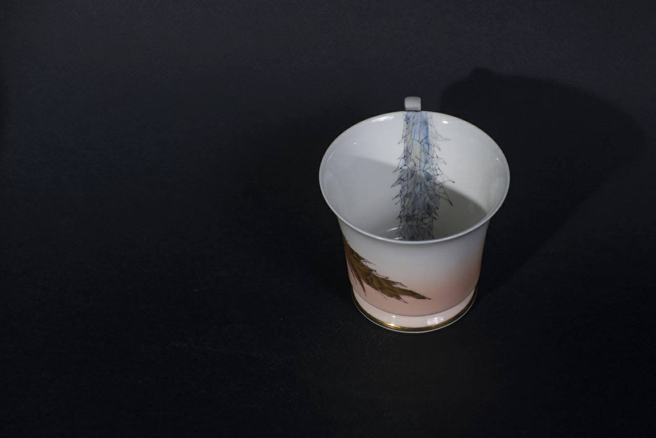 Чашка с блюдцем Татьянин день на форме Юлия, рисунок 1, 