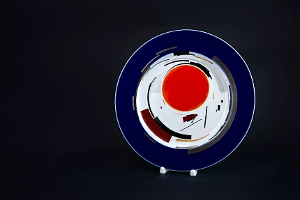 Декоративная тарелка Супрематизм Суетина на форме Mazarin, арт 80.89331.00.1 Декоративная тарелка Супрематизм Суетина на форме Mazarin, арт 80.89331.00.1