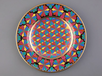 Тарелка декоративная 270 мм Европейская, в подарочной упаковке, рисунок Готическая 1 арт. 81.27117.00.1 Тарелка декоративная 270 мм Европейская, в подарочной упаковке, рисунок Готическая 1 арт. 81.27117.00.1