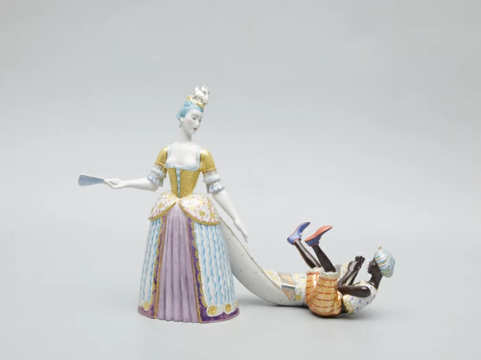 Скульптура Дама с арапчонком Петровская Ассамблея арт. 82.51222.00.1,  Скульптура Дама с арапчонком Петровская Ассамблея арт. 82.51222.00.1,