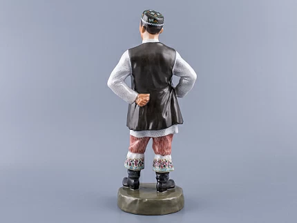 Скульптура Народност России малого размера, Татарин Казанский, арт 82.99368.00.1