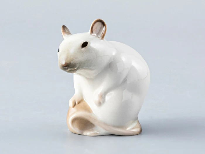 Скульптура форма Мышь с орехом рисунок Сиамская арт. 82.61112.00.1, 