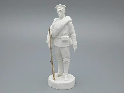 Скульптура Рядовой армейского полка эпохи Николая II, в подарочной упаковке, рисунок Белый бисквит, арт 81.33424.00.1