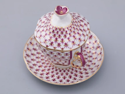 Чашка с блюдцем и крышкой форма Подарочная-2 рисунок Сетка-Блюз 2 арт. 81.26643.00.1, 