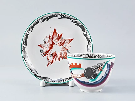 Чашка с блюдцем чайная форма Весенняя рисунок Серп, молот и шестерня, арт. 81.27947.00.1 Чашка с блюдцем чайная форма Весенняя рисунок Серп, молот и шестерня, арт. 81.27947.00.1