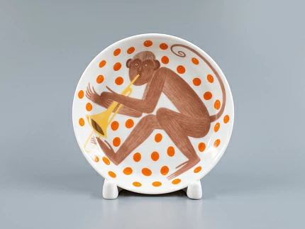 Декоративная тарелка 110 мм, форма Европейская, рисунок Трио. Труба, арт 80.84068.00.1