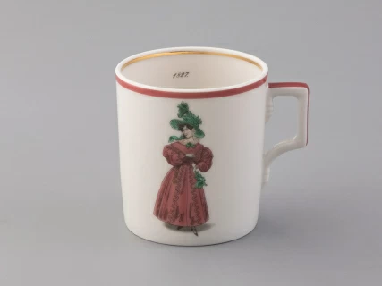 Чашка с блюдцем чайная 220 мл форма Гербовая рисунок Modes de Paris 1827 арт. 81.25413.00.1, 