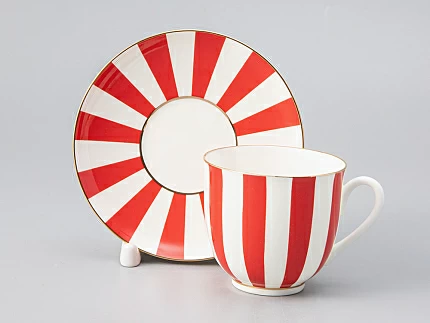 Чашка с блюдцем кофейная 180 мл форма Ландыш рисунок Да и нет (красный) арт. 81.15701.00.1