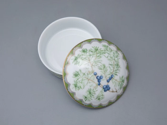 Туалетная коробочка в подарочной упаковке, форма Круглая, рисунок Можжевельник ароматный, арт 81.33955.00.1, 